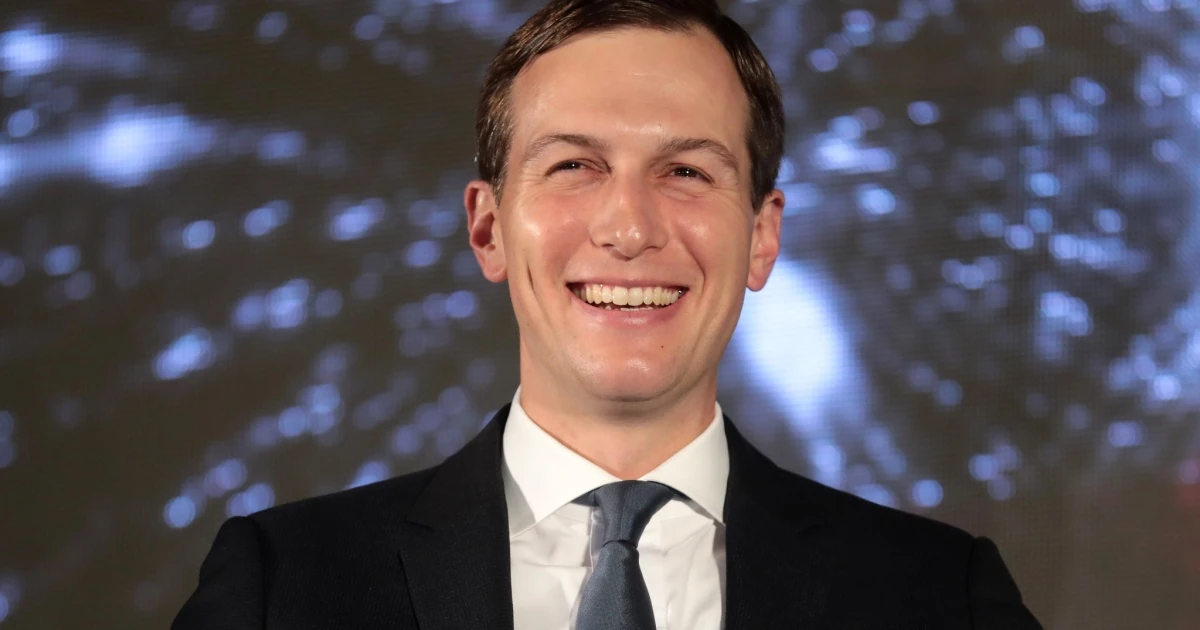 Кушнер заперечує твердження Vanity Fair про два банківські рахунки